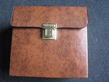 Schallplattenalbum-Koffer für