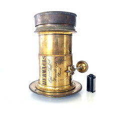 HERMAGIS Petzval portrait lens