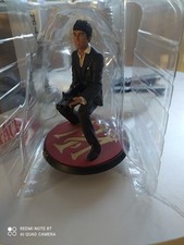 Scarface Tony Montana Figur mit Maschinengewehr 