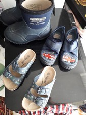  Stiefel v. Mudruckers ,Paket   Gr 25    ,inclusive. Hausschlappen u. Schlappen