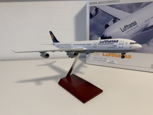 200 lufthansa airbus - 1:200,