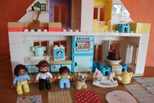 LEGO DUPLO Unser Wohnhaus 10929 komplett und gereinigt ( 1 Teppich ersetzt) 