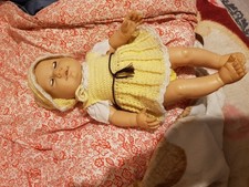 Babypuppe mit Weichkörper aus