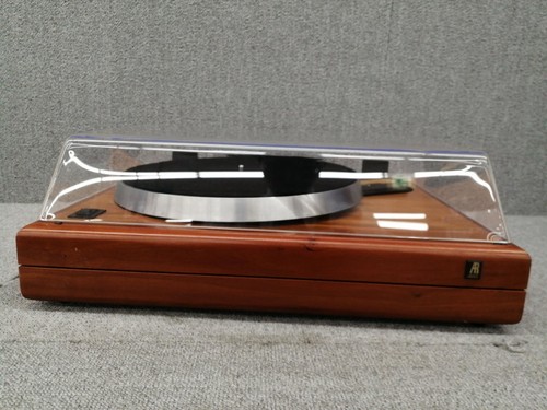 Acoustic research turntable - ar,