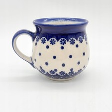 Becher Tasse mit Untertasse