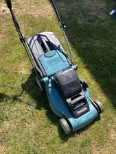 Makita Rasenmäher Dlm380