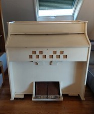 Harmonium der Firma Beyer