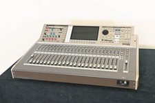 Roland M-400 48-Channel Live