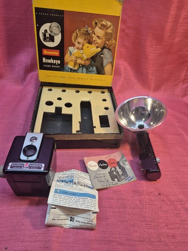 Vintage 1950s kodak brownie - vintage,