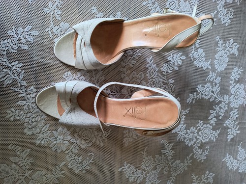 Sandalen mit hohem - mit,