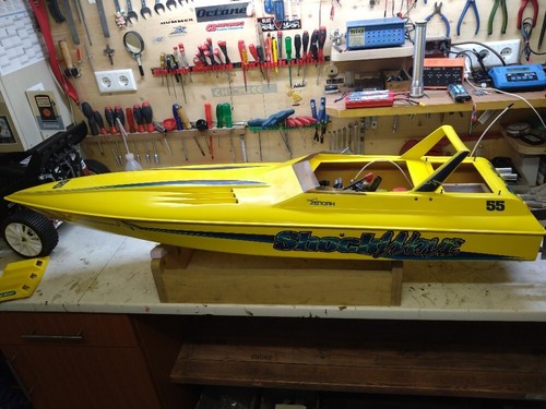 Shockwave rennboot riesig - 55,