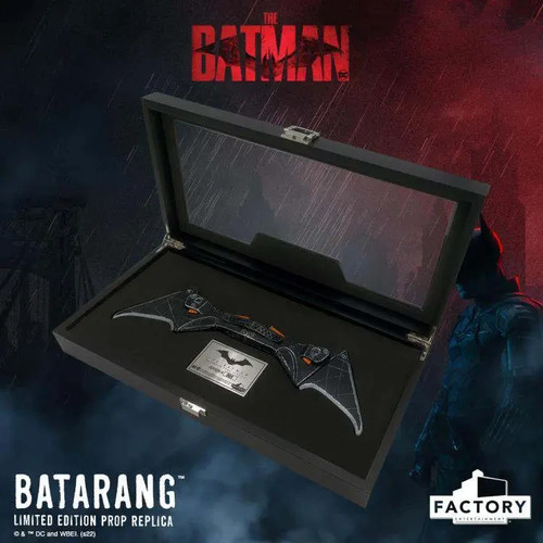 The batman batarang prop - batman, ed