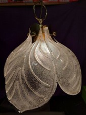 Tolle Lampe, Deckenlampe große Blüte, Design, Handarbeit, Blütenblätter Glas 