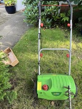 Ein super kleiner Vertikutirer für Kleingärtner zu verkaufen. Wie neu !!