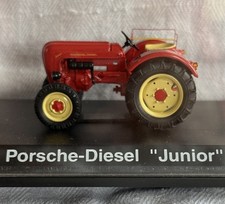 Schuco „Porsche Diesel Junior“  1:43 in Plexiglas-Vitrine, unbespielt 