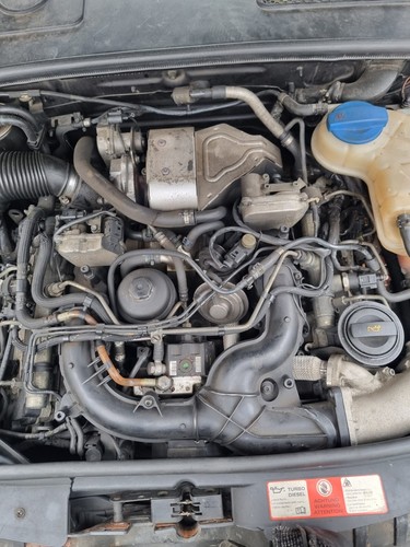 Orig komplett motor bmk audi - motor,