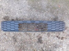 Stoßstange Abdeckung Skoda Fabia 3 6V vorne Mitte Original 6V0853677E