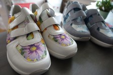 VAMOS -2 Paar Freizeit Schuh mit Klettverschluß  Gr.43  -  unbenutzt