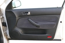 1x Golf 4 Bora Türverkleidung