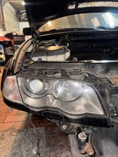 E46 VFL Xenonscheinwerfer Links und Rechts/mit Blinker/ mit Leiste BMW 3er