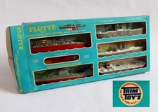 DDR Spielzeug mit OVP Konvolut Schiffe Flotte Marine Motor Trim Toys 60er 70er