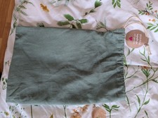 Alana Moltontuch und Beutel