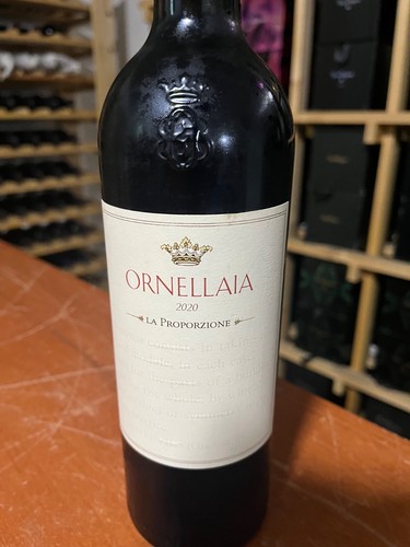 Eine flasche 75l ornellaia - eine, 0,75l