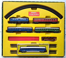 Arnold Zug-Set mit Elektrolok