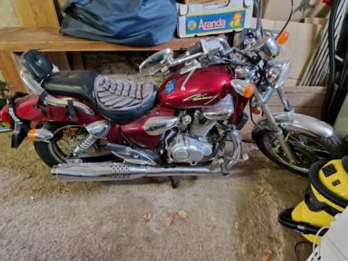 Motorrad 125 ccm - 125,