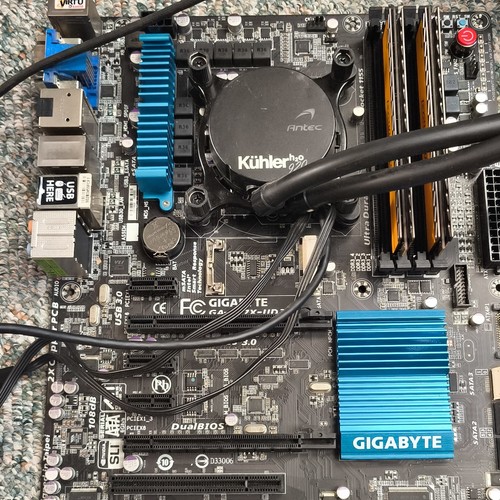 Gigabyte z77x ud3h atx - gigabyte,
