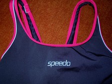 Sportiver Schwimmanzug v