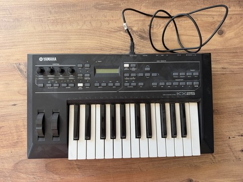 Yamaha kx25 usb midi keyboard - yamaha,