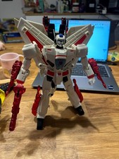 Hasbro Transformers Jetfire IDW Figure 30th Generations