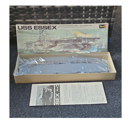Revell uss essex 720 - revell,