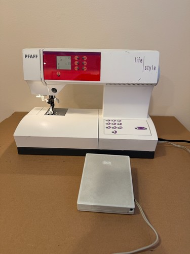 Pfaff life style 2022 sewing - life,