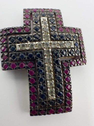 Kreuz anhänger mit rubinen - kreuz-anhänger,