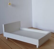 Puppenmöbel für Monster High