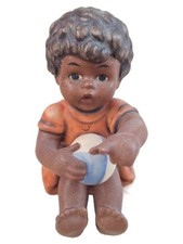 Goebel Junge mit Ball Dekofigur Porzellan Klassisch Mehrfarbig