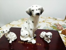 Porzellan Hunde Dalmatiner 8X18X12 mit 2 Welpen Geschenk für Hundebesitzer