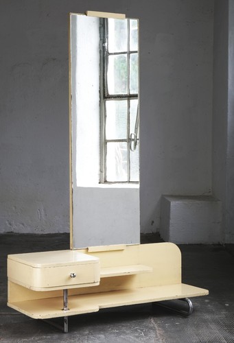Cremefarbene bauhaus - cremefarbene,