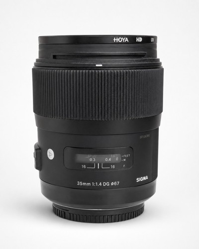 Sigma 4 dg - 35, f/1.4