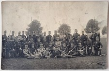 AK - Foto - Gruppe K.u.K. Soldaten mit Orden und Waffen - 1.WK - 1914/18 - rar