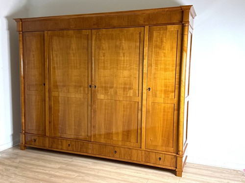 Biedermeier schrank aus - biedermeier-schrank,