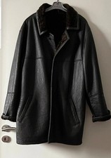 Herren Schafffellmantel. Neu. Echter Pelz.