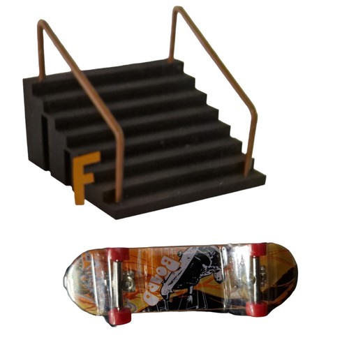 Fingerskateboard park rampe - park,