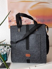 Neu Handtasche. Umhängetasche