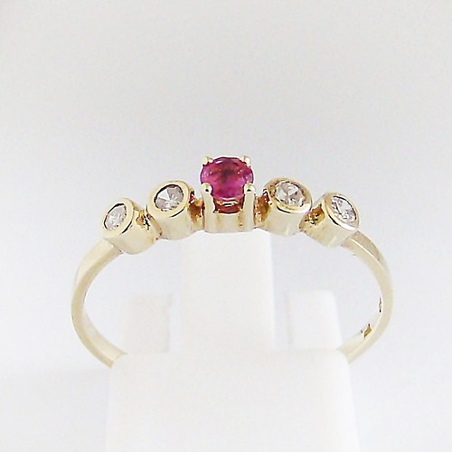 Ring gelbgold 333er rubin - gelbgold, kt