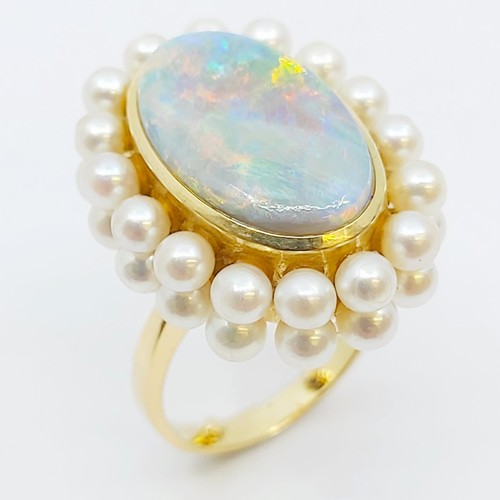 Ring 750 mit einem opal - mit, und