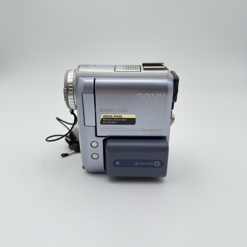 Sony dcr pc105e pal handycam - dcr-pc105e,