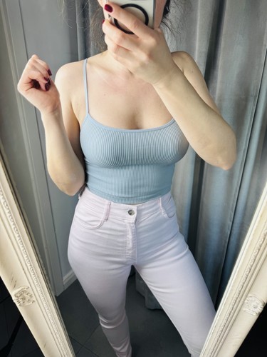 Schönes crop top bauchfrei - schönes,